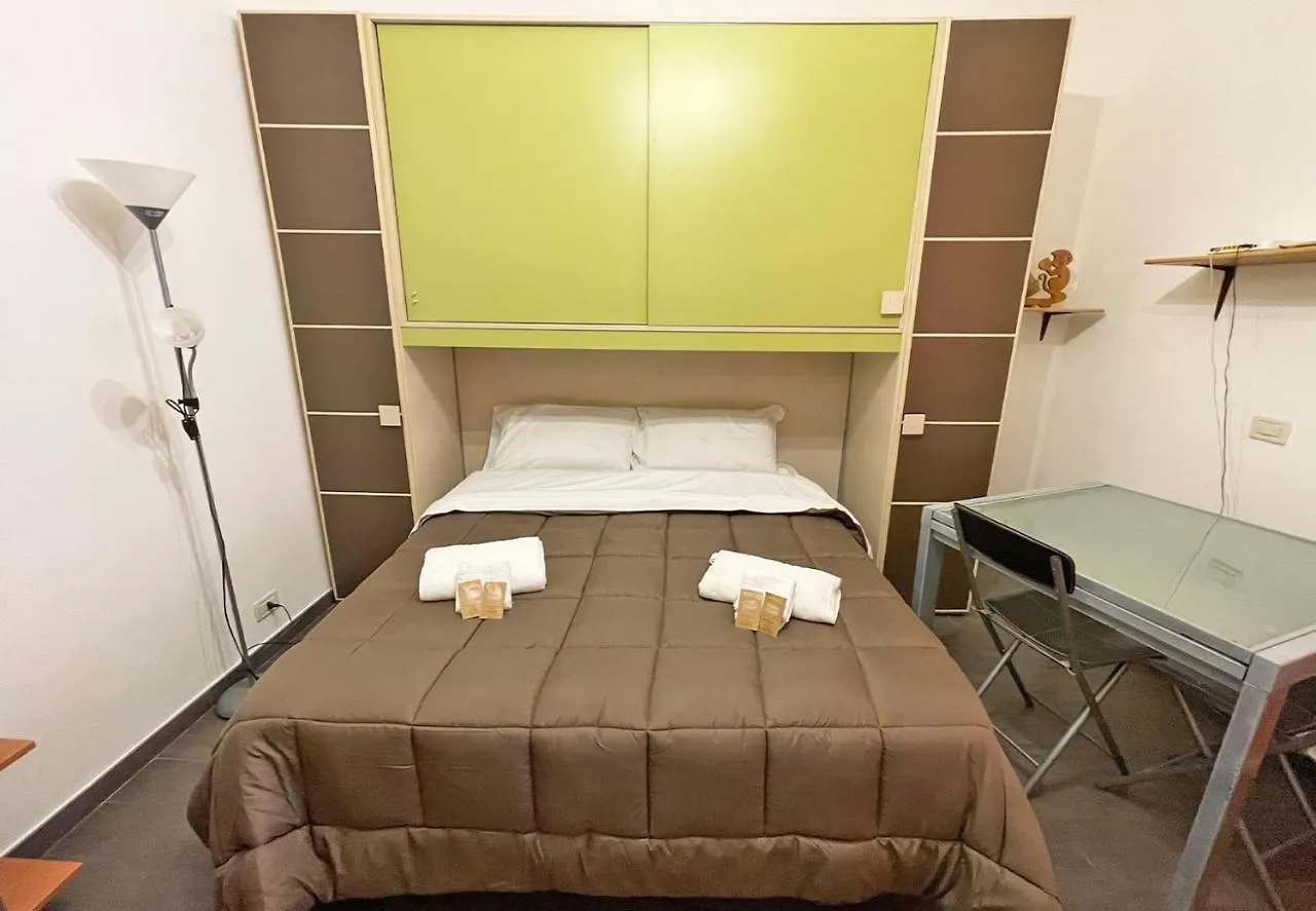 Monfenera Little Apartments Palermo İtalya